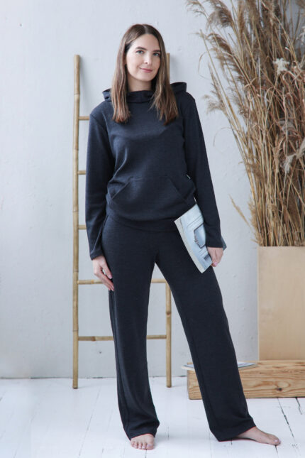 laisvalaikio kostiumas moterims