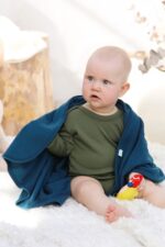 Mėlynas merino vilnos pledukas kūdikiui iš 100% merino vilnos