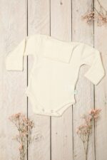 Vaikiški bodžiukai iš merino vilnos – aukštas kaklas, ilgos rankovės baltos spalvos