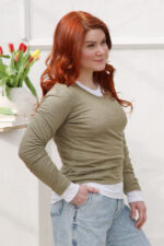 moteriški lininiai marškinėliai