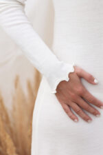 moteriški naktiniai su raukinukais baltos spalvos iš merino vilnos