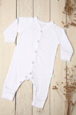 Baltas Lininis romperis kūdikiu