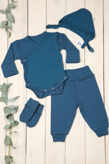 Kūdikio kraitelis iš merino vilnos kūdikio drabužėliai