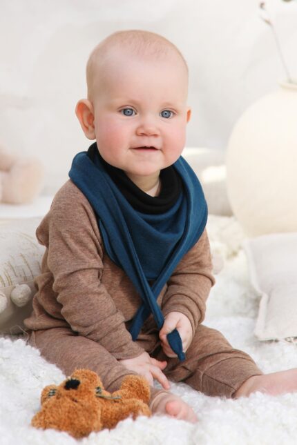 šalikėlis vaikui iš merino vilnos