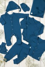 Mėlynas nNaujagimio kraitelis į ligoninę iš merino vilnos