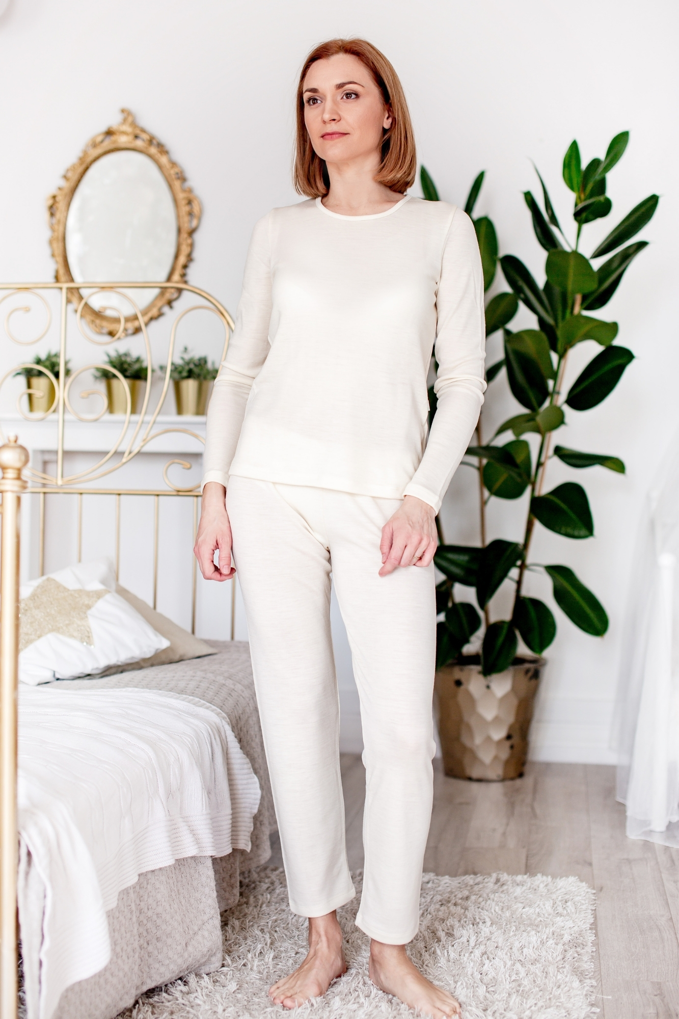 silta-pizama-moterims šilta pižama moterims su šilku