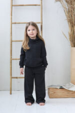 laisvalaikio kostiumai vaikams